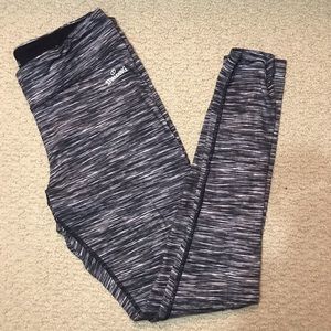 Spading black and white activewear leggings